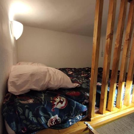 Joli T2 Proche Vieux-Port, Terrasses Du Port Et Metro Joliette Apartment Марсилия Екстериор снимка